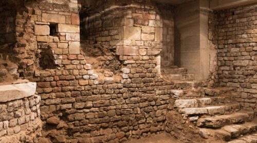 Das Innere des Turm Jerusalems in Trier.